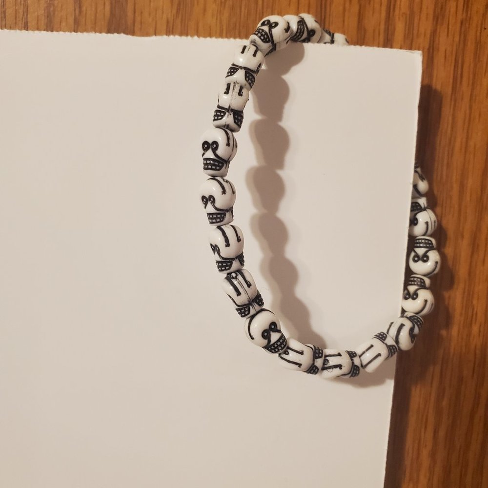 - Stretchy White Skull bracelet